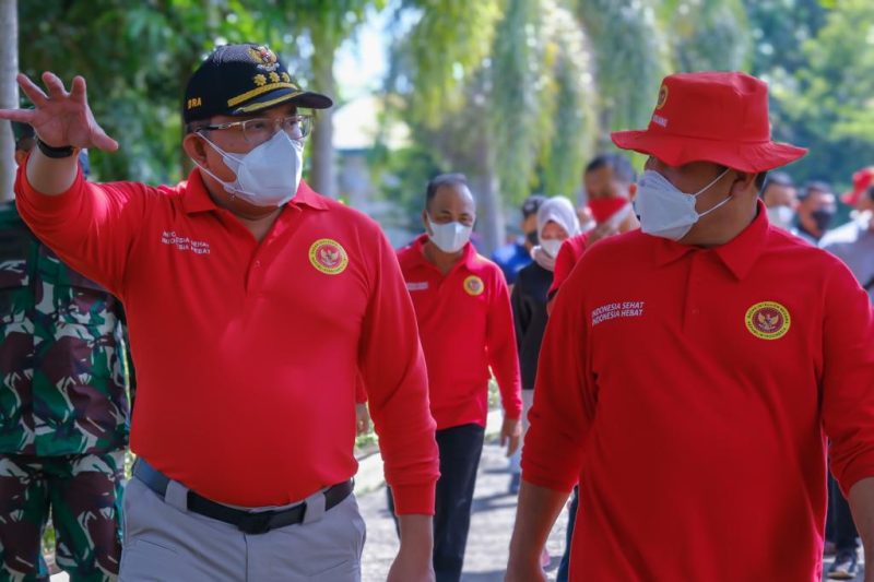 Pemerintah Kabupaten Muba bersama dengan Badan Intelejen Negara (BIN) Daerah Sumatera Selatan menggelar vaksinasi di SMP Negeri 6 Unggul Sekayu.
