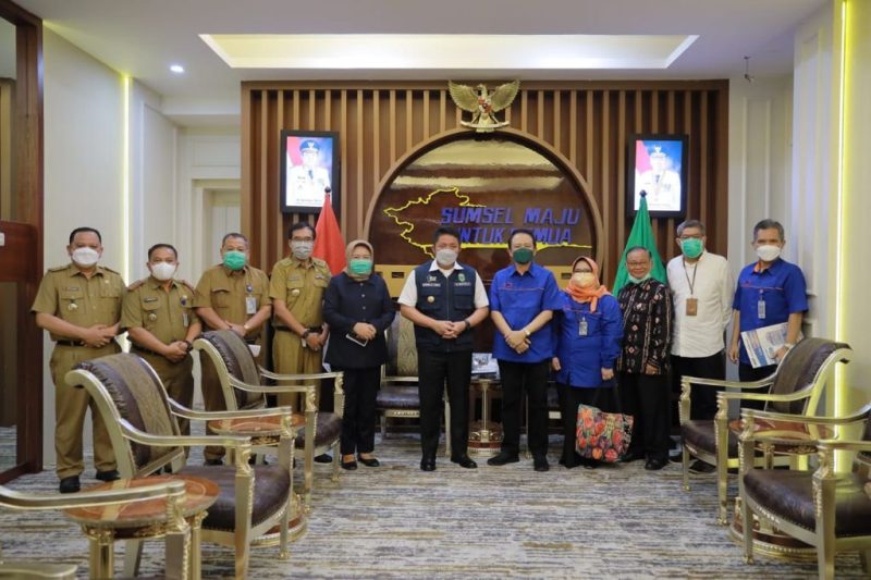 Gubernur Sumsel H Herman Deru mendorong rencana pendirian Fakultas Kedokteran di Universitas Indo Global Mandiri (FK UIGM). 