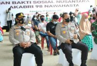 Kapolda Sumsel, Irjen Pol Drs Toni Harmanto MH hadiri kegiatan Serbuan Vaksinasi dan Bakti Sosial Nusantara AKABRI 98 NAWAHASTA di Kelurahan Talang Jambe, Kecamatan Sukarami Palembang, Selasa [21/9]