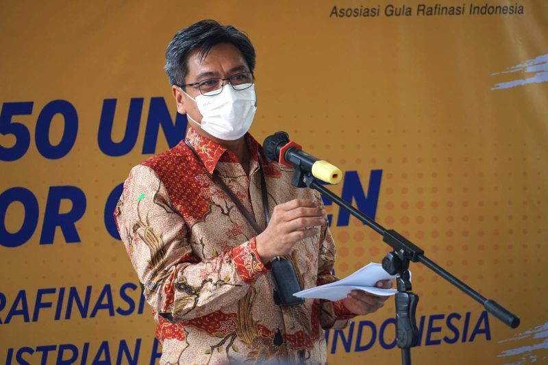 Plt. Direktur Jenderal Industri Agro pada acara Serah Terima 150 Unit Konsentrator Oksigen dari Asosiasi Gula Rafinasi Indonesia (AGRI) kepada Kementerian Perindustrian di Jakarta, Kamis (23/9