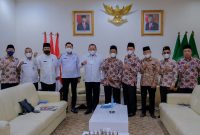 Pengurus Pimpinan Daerah Muhammadiyah Kabupaten Muba diterima langsung oleh Bupati Muba Dr H Dodi Reza Alex Noerdin Lic Econ MBA, Rabu (1/9/2022) di ruang Audiensi Bupati Muba.