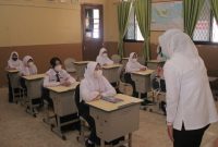 Wawako Palembang Fitrianti Agustinda monitoring pembelajaran tatap muka di salah satu SMPN di Palembang, Rabu (8/9)