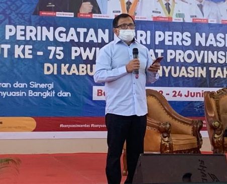 Hendry Ch Bangun saat Peringatan HPN XLVII dan HUT ke-75 PWI tingkat Provinsi Sumsel di Kabupaten Banyuasin, Kamis (24/6)