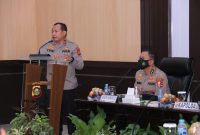 Kapolda Sumsel Irjen Pol Drs Toni Harmanto MH didampingi Wakapolda Brigjen Pol Rudi Setiawan SIK SH MH, PJU Polda beserta Kapolresta Palembang, Kapolres dan Personel Jajaran mengikuti Commander Wish terkait peningkatan dalam penegakan hukum, dukungan penanganan COVID-19 di wilayah bumi Sriwijaya.