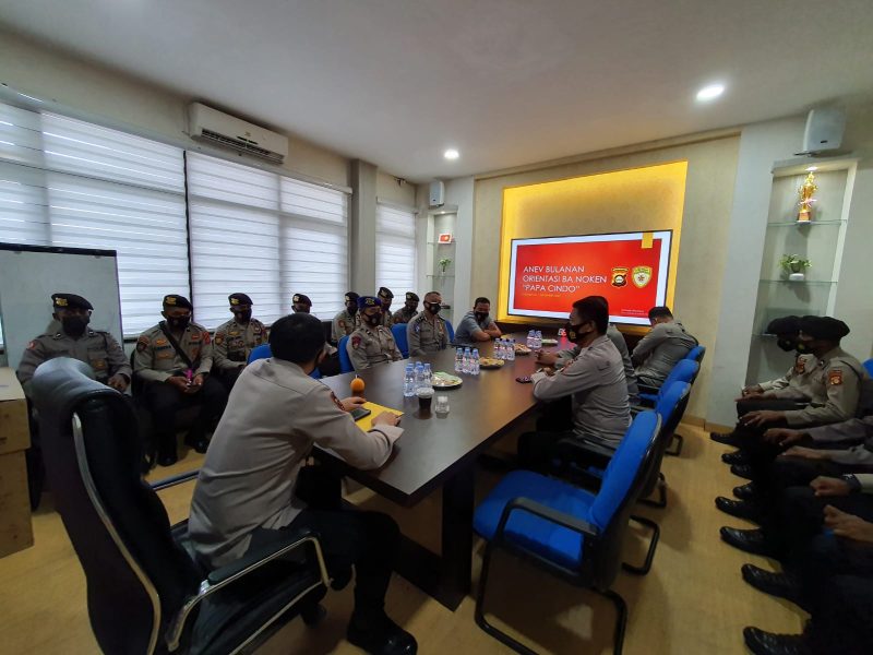 14 Personel Polri dari berbagai daerah di Indonesia melakukan kegiatan Bawah Kendali Operasi (BKO) di Kepolisian Daerah Sumatera Selatan (Polda Sumsel).