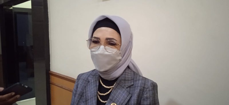 Ketua DPRD Sumsel, RA Anita Noeringhati