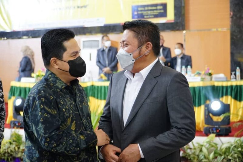Gubernur Sumatera Selatan [Sumsel] H Herman Deru dan Menteri BUMN RI, Erick Tohir menghadiri Dies Natalis Fakultas Ekonomi Universitas Sriwijaya ke-61 yang digelar di Kampus FE Unsri Indralaya Kabupaten Ogan Ilir, Sabtu [23/10].
