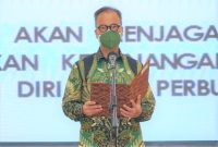 Menteri Perindustrian Agus Gumiwang Kartasasmita