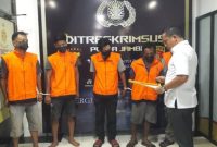 Ditreskrimsus Polda Jambi berhasil mengungkap kasus pengoplosan minyak ilegal 