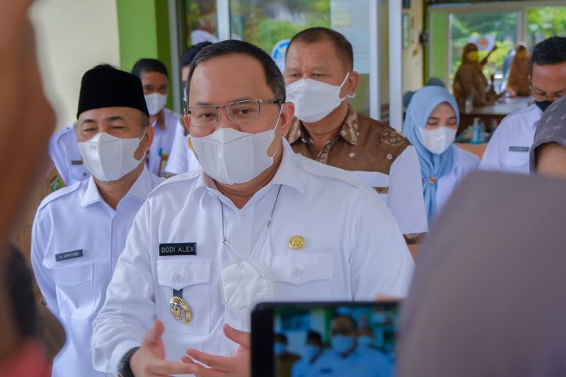 Bupati Dr Dodi Reza Alex Noerdin Lic Econ MBA, Selasa, [05/10/2021].