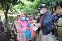 Gubernur Sumsel H Herman Deru Tinjau Korban Banjir di Tiga Desa Kecamatan Muara Jaya Kabupaten OKU