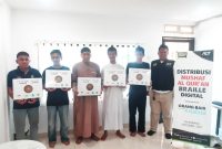 Kepedulian Aksi Cepat Tanggap [ACT] Palembang kembali dilakukan dengan mendistribusikan Al Quran Braille digital bagi Penyandang tunanetra.