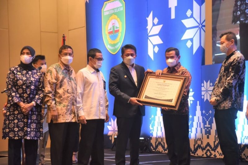 Gubernur Sumsel H Herman Deru Buka Forum Bisnis Investor Summit 2021