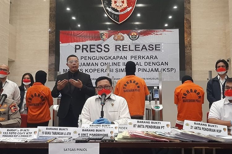 Bareskrim Polri mengungkap 95 koperasi simpan pinjam (ksp) fiktif diduga dijual ke Warga negara asing (WNA)