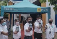 752 KK dan 833 ID Pelanggan Sukses Download PLN Mobile