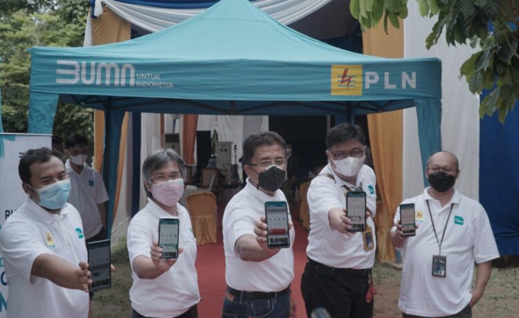 752 KK dan 833 ID Pelanggan Sukses Download PLN Mobile