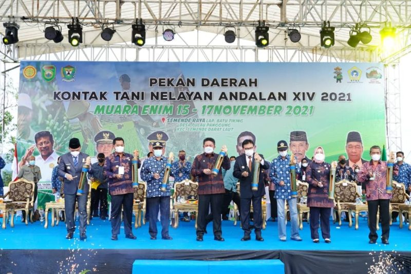 Gubernur Sumsel H Herman Deru membuka Peda KTNA XIV di Muara Enim 