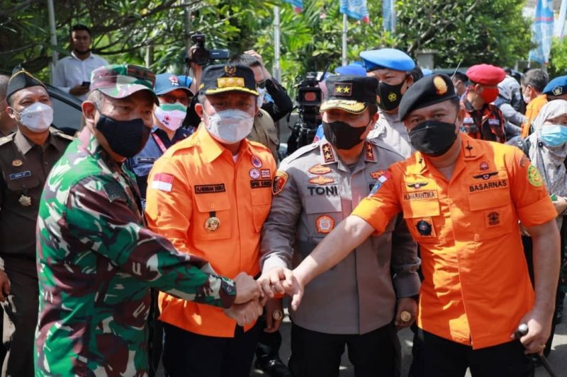 Pemerintah Provinsi Sumsel bersama 17 Kabupaten/kota melakukan apel kesiapsiagaan bencana hidrometeorologi yang dipusatkan di Pelataran Venue Shooting Range Jakabaring Sport City [JSC] Palembang, Selasa [16/11].
