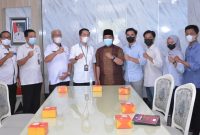 FKMP beraudiensi bersama Sekretaris Daerah [Sekda] kota Palembang Ratu Dewa guna meminta dukungan dari Pemerintah Kota dalam berbagai kegiatan yang akan digelar, khususnya kegiatan pelantikan yang akan diadakan besok di Gedung Graha Bina Praja.