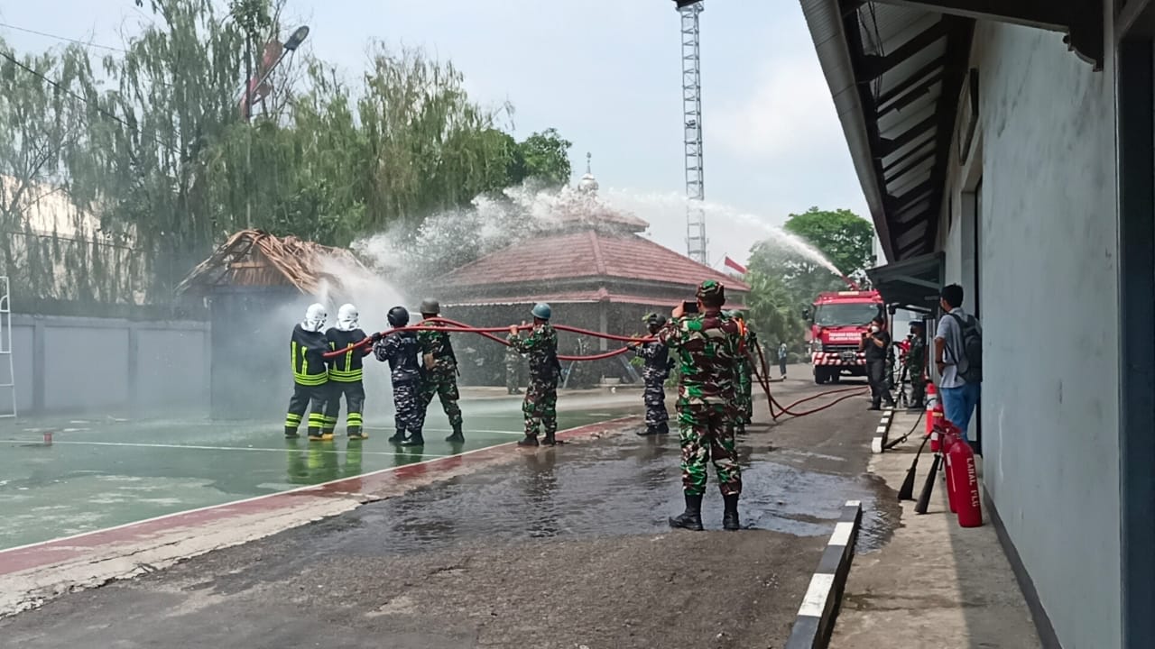 Peristiwa di atas merupakan bentuk dalam simulasi Gladi Tugas Tempur [Glatpur] Tingkat 1/P1 atau 2/P2 Prajurit 2021.