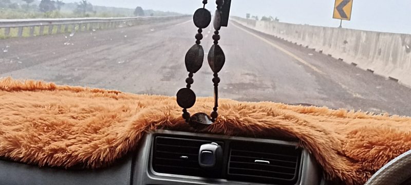 Kondisi Jalan Tol Palembang-Kayuagung [Photo: Abror Vandozer]
