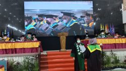 Sebanyak 673 mahasiswa dari 46 Prodi Universitas Islam Negeri Raden Fatah Palembang [UIN RF] diwisuda secara tatap muka di Academic Center UIN RF, Sabtu [11/12/2021].