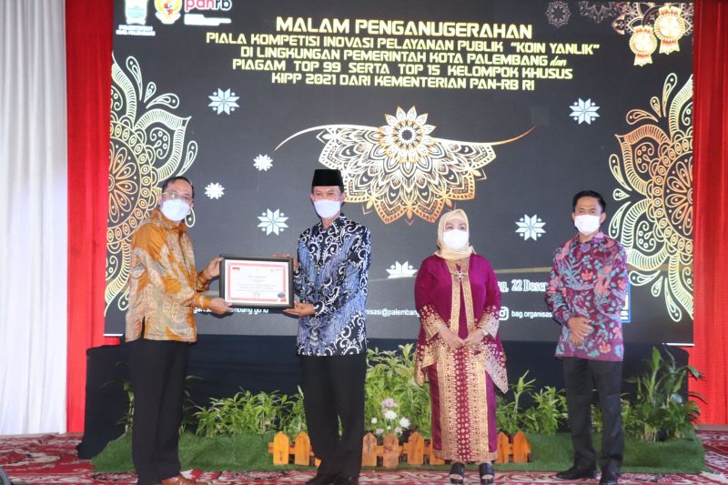 Disdik Palembang Raih Penghargaan Nasional sebagai TOP 15, Penghargaan Diterima Langsung oleh Kadisdik Palembang H Ahmad Zulinto SPd MM