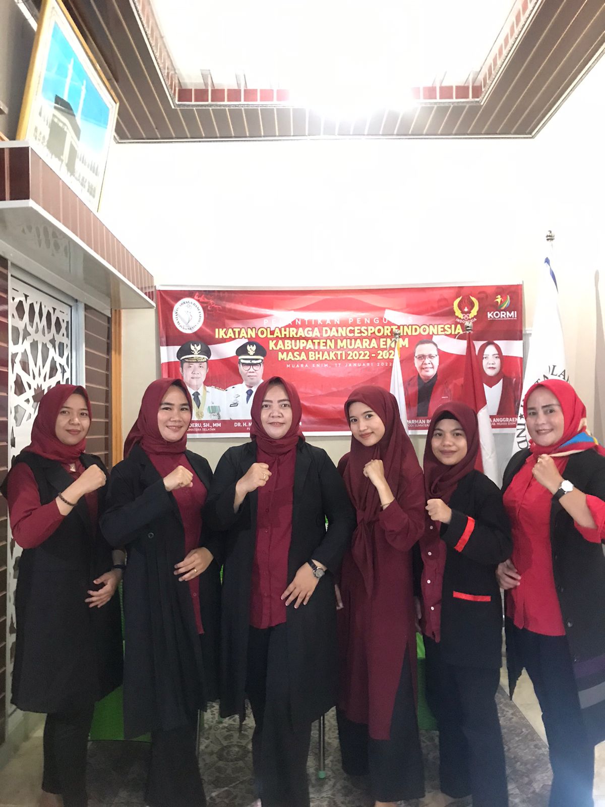Pengurus Ikatan Olaraga Dancersport Indonesia [IODI] Kabupaten Muara Enim resmi dilantik secara virtual oleh Ketua IODI Provinsi Sumatera Selatan, Ir Supraman Romans Periode 2022-2027.