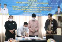 Walikota Palembang H Harnojoyo﻿ menerima audiensi Kepala Pusat Balitbang Kemendagri  di Rumah Dinas Walikota, Jalan Tasik Palembang, Kamis [27/1/2022].