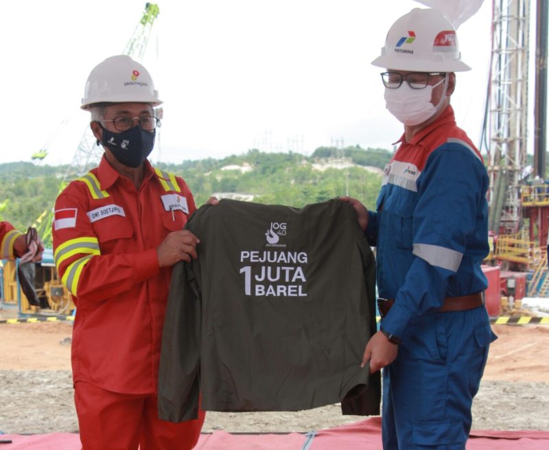 Kepala  Satuan Kerja Khusus Pelaksana Kegiatan Usaha Hulu Minyak dan Gas Bumi [SKK Migas] beserta rombongan mengunjungi fasilitas PHR WK Rokan War Room.
