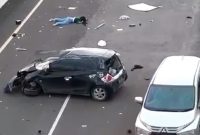 Peristiwa kecelakaan tunggal yang menewaskan seorang Mahasiswi Kedokteran, Universitas Muhammadiyah Palembang, di ruas tol Kayu Agung - Palembang - Betung [Kapal Betung] pada Jumat 7 Januari 2022.