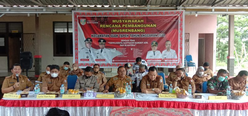 Pemerintah Kecamatan Suak Tapeh, Kabupaten Banyuasin melaksanakan Musyawarah Rencana Pembangunan [Musrenbang] Tahun anggaran 2022, Selasa [8/2].