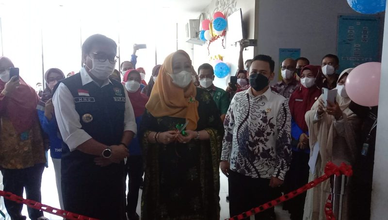 Rumah Sakit Umum Daerah [RSUD] M Rabain Muara Enim meluncurkan layanan Countinous Ambulatary Peritoneal Dialysis [CAPD].