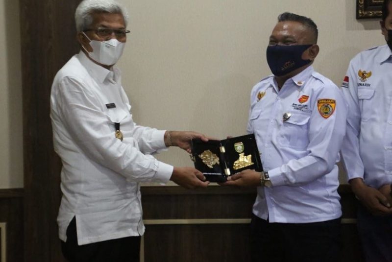 Wagub Sumsel H Mawardi Yahya menerima audiensi Ketua ABUJAPI Sumsel H Novembriono bersama segenap jajaran pengurus ABUJAPI