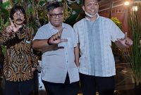 Ketua SatuPena Sumsel Anwar Putra Bayu, Wakil Ketua DPRD Sumsel HM Giri Ramanda N Kiemas, Sekretaris SatuPena Sumsel Wanda Lesmana