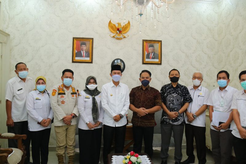 Badan Narkotika Nasional Provinsi Sumatera Selatan [BNNP Sumsel] menggandeng Pemerintah Kota [Pemkot] Palembang dalam upaya pencegahan pengederan narkoba dengan menurunkan tim terpadu.