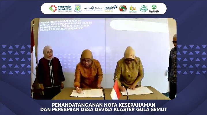 Penandatanganan Nota Kesepahaman dan Peresmian Program Desa Devisa Klaster Gula Semut yang diselenggarakan secara hybrid di Jakarta dan Purbalingga, Senin (30/5)