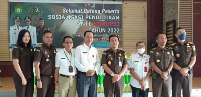 Kejaksaan Negeri Kota prabumulih mengadakan sosialisasi nilai-nilai kebangsaan, terkhusus kepada pendidik dan tenaga kependidikan pada Dinas Pendidikan dan Kebudayaan di Kota Prabumulih. 