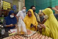Penjualan Minyak Goreng Program MigorRakyat (Foto: Kemendag)