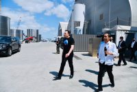 Presiden Jokowi berkunjung ke Space X di Boca Chica, AS, Sabtu (14/05)