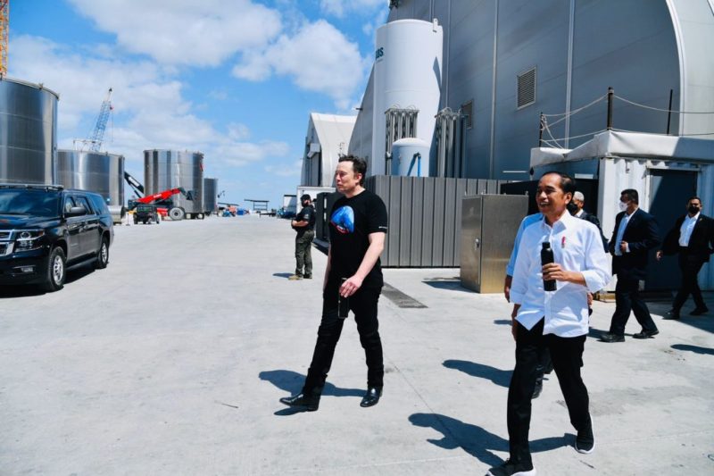 Presiden Jokowi berkunjung ke Space X di Boca Chica, AS, Sabtu (14/05)