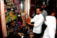 Presiden Jokowi mengunjungi Pasar Muntilan, Magelang Sabtu (21/05/2022)