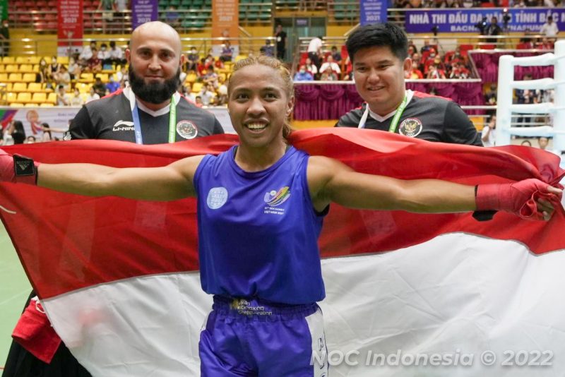 Atlet kickboxing Indonesia, Diandra Ariesta Pieter (foto: NOC Indonesia)