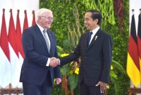 Presiden Jokowi menyambut Presiden Republik Federal Jerman Frank-Walter Steinmeier, di Istana Kepresidenan Bogor, Jawa Barat, Kamis (16/06/2022)
