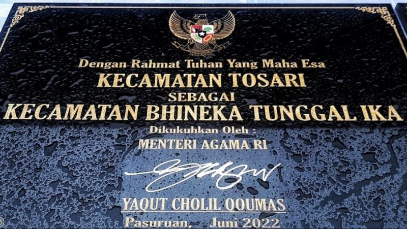 Prasasti Peresmian Tosari sebagai Kecamatan Bhineka Tunggal Ika