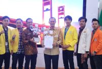 Wali Kota Palembang, H Harnojoyo didampingi Sekda Ratu Dewa menerima audiensi Badan Eksekutif Mahasiswa [BEM] se-Sumatera Selatan di Rumah Dinas, Kamis [16/06/2022].