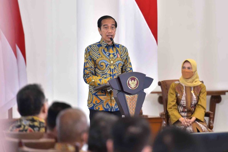 Presiden Jokowi memberikan sambutan pada Penyampaian LHP LKPP Tahun 2021 oleh Ketua BPK Isma Yatun kepada Presiden Jokowi, di Istana Kepresidenan Bogor, Jabar, Kamis (23/06/2022)