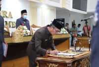 Palembang Ratu Dewa melantik pejabat di lingkungan Pemkot Palembang Jabatan Pimpinan Tinggi Pratama  Asselon II Kepala Organisasi Perangkat Daerah, Kamis (2/6/2022) 