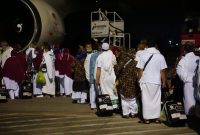 Jamaah calon haji (JCH) kloter kedua embarkasi Palembang