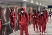 Timnas wanita Indonesia tiba di Bandara Internasional Ninoy Aquino, Filipina, Sabtu (2/7/2022)